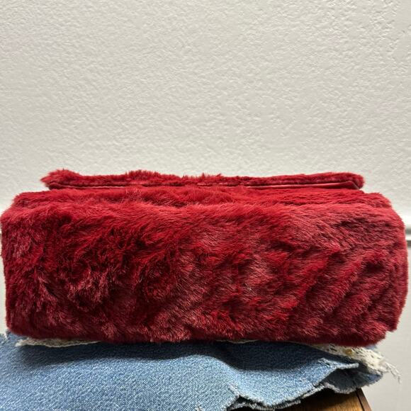 NWT, Hello 3 am Women’s Faux Fur & Faux Leather Burgundy Hand Bag or CrossBody - Picture 10 of 16
